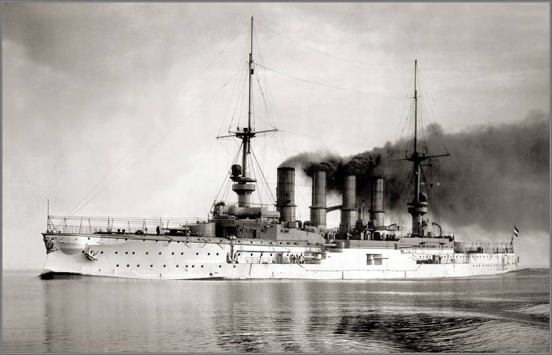 Британские броненосные крейсера в бою у острова Коронеля